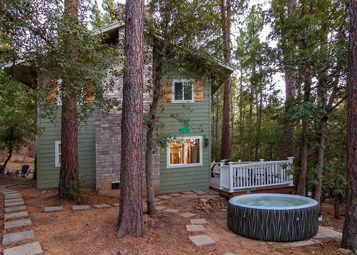 ❄ Brand New Acre Retreat ❄ Hottub ❄ 9m To Downtown Vakantiehuis