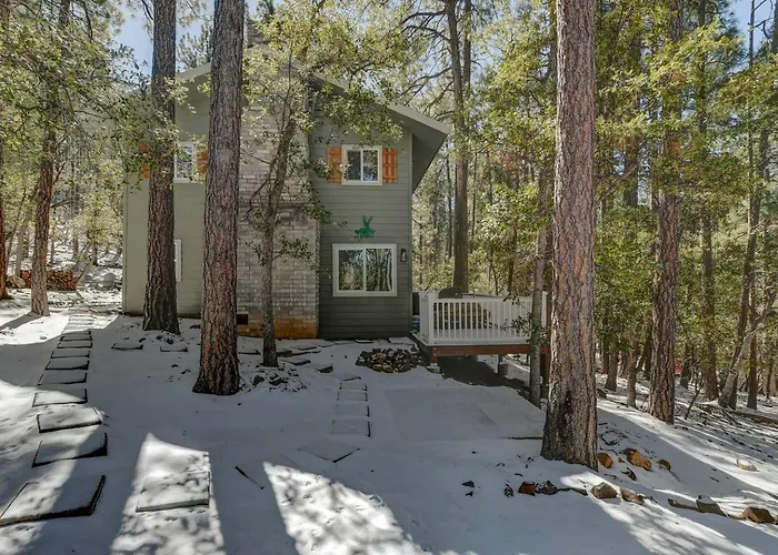 ❄ Brand New Acre Retreat ❄ Hottub ❄ 9m To Downtown *